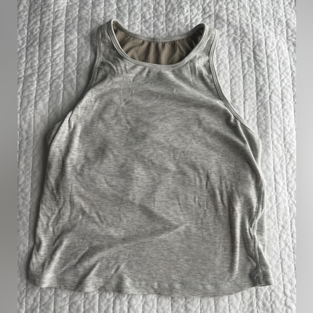 Vuori Light Gray Ribbed Tank